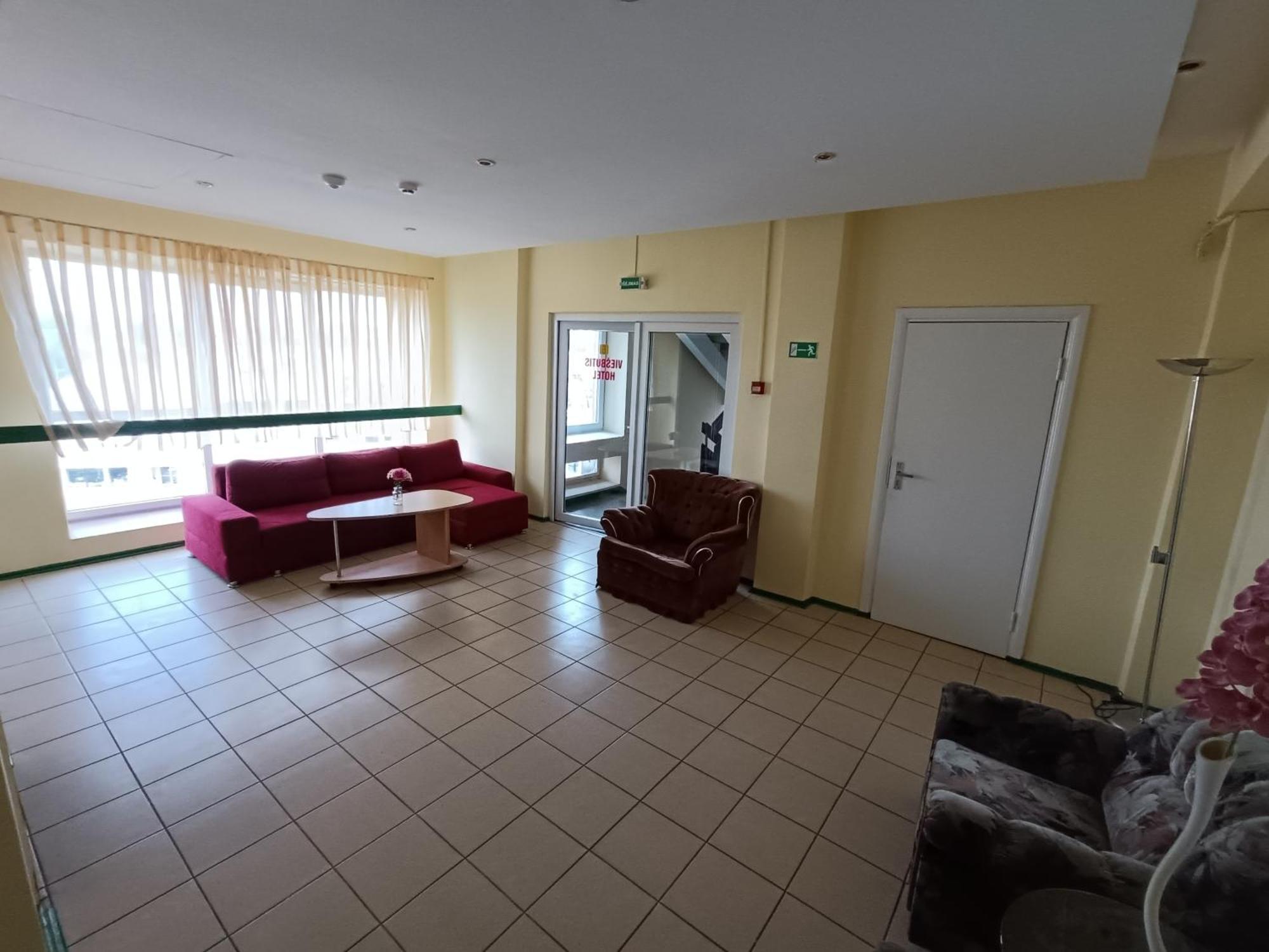 Viesbutis Jurbarkas Hotel Luaran gambar