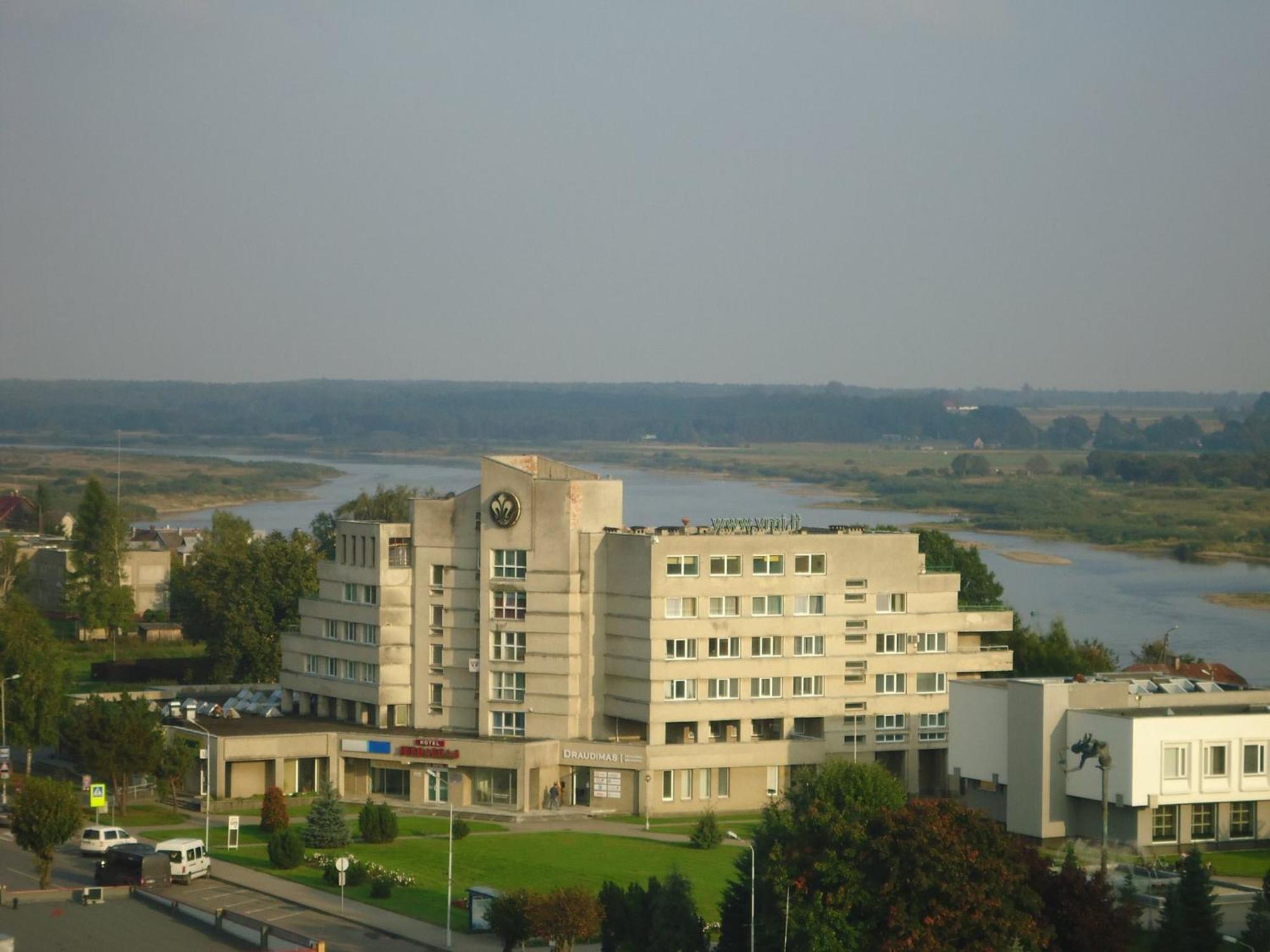 Viesbutis Jurbarkas Hotel Luaran gambar