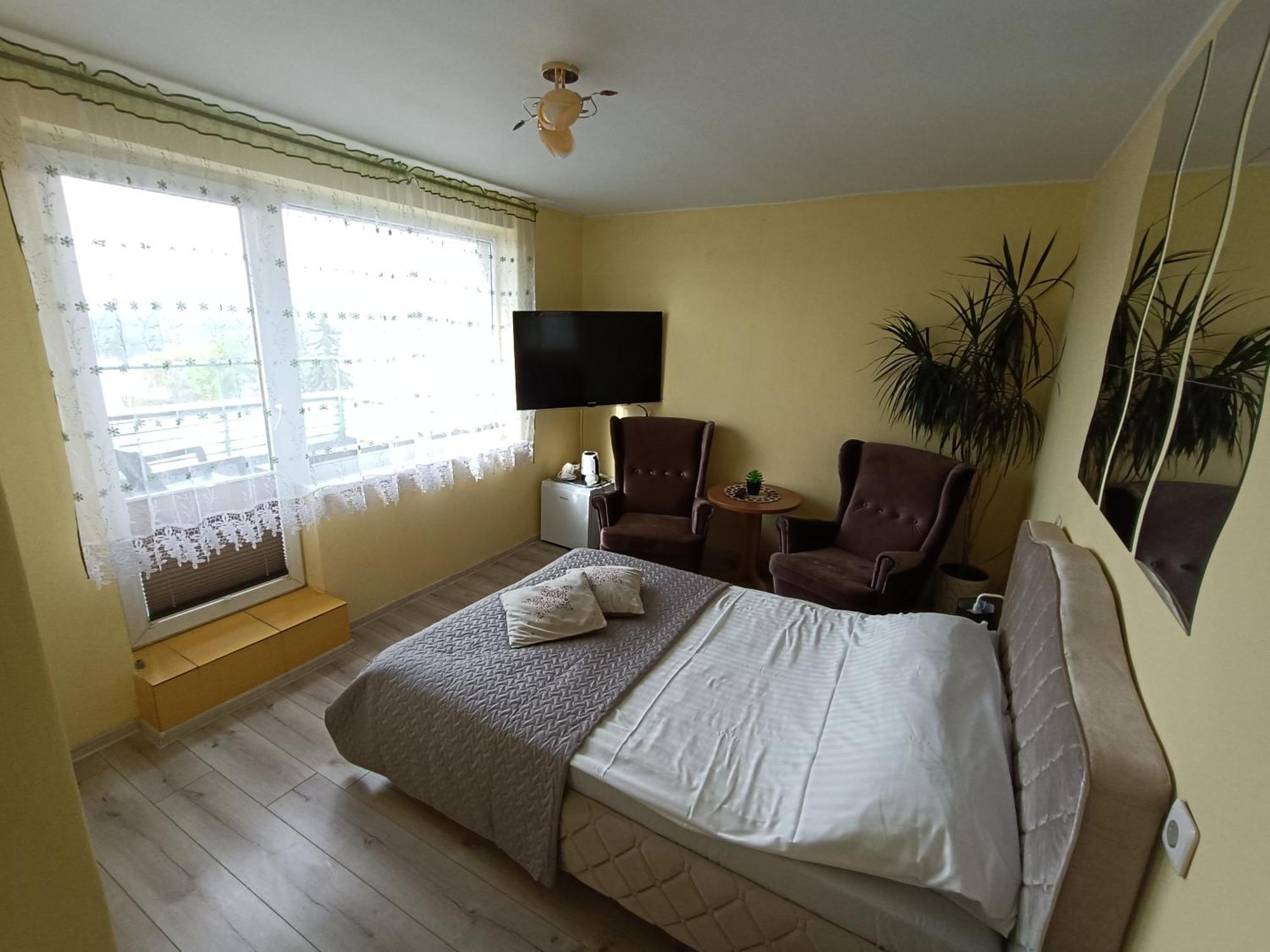 Viesbutis Jurbarkas Hotel Luaran gambar