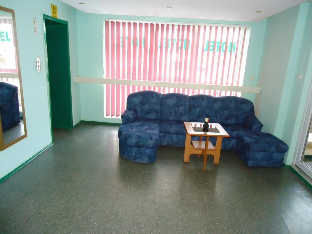 Viesbutis Jurbarkas Hotel Luaran gambar