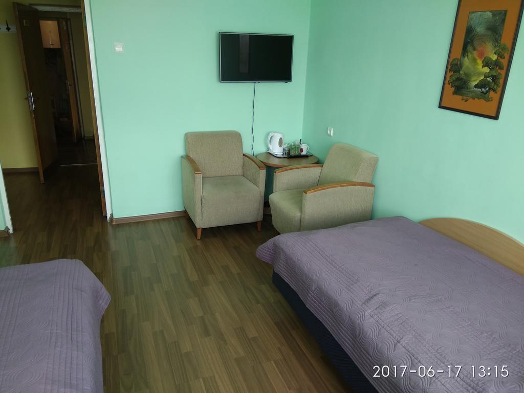 Viesbutis Jurbarkas Hotel Luaran gambar