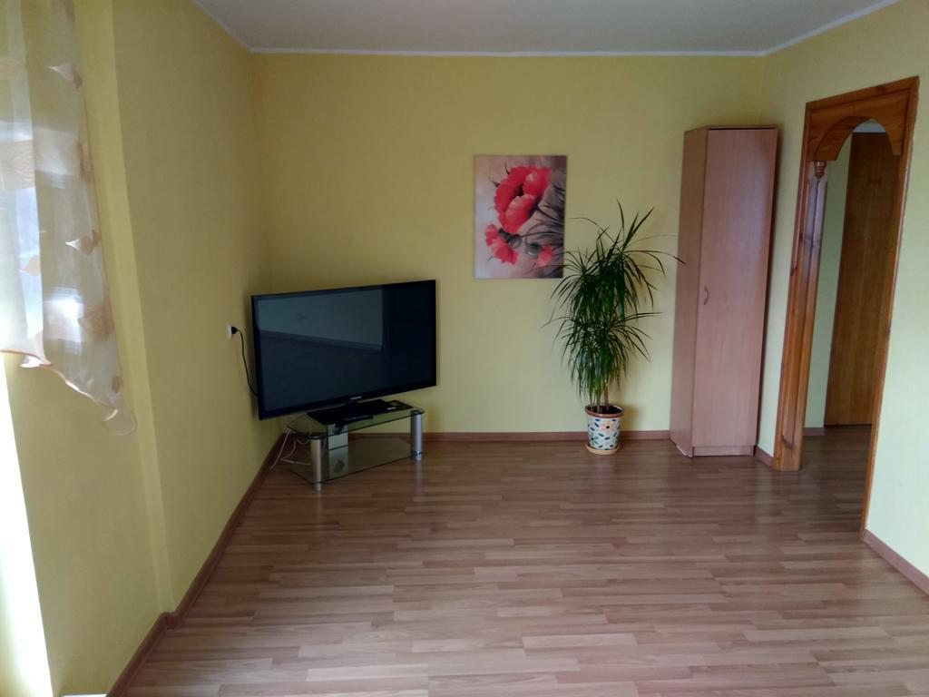 Viesbutis Jurbarkas Hotel Luaran gambar