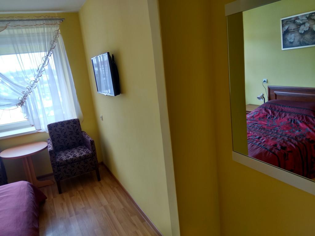 Viesbutis Jurbarkas Hotel Luaran gambar