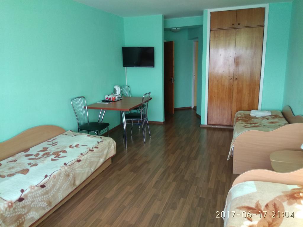 Viesbutis Jurbarkas Hotel Luaran gambar
