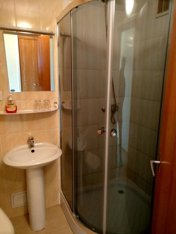 Viesbutis Jurbarkas Hotel Luaran gambar