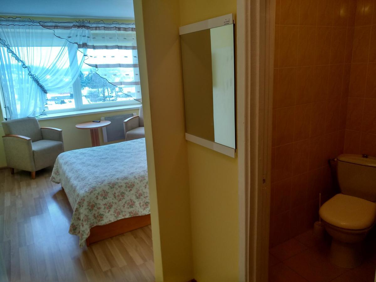 Viesbutis Jurbarkas Hotel Luaran gambar